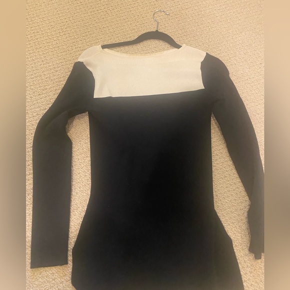 Derek Lam Ioc x Athleta Colorblock Central Sweater Size Small Black Cream - Picture 10 of 10